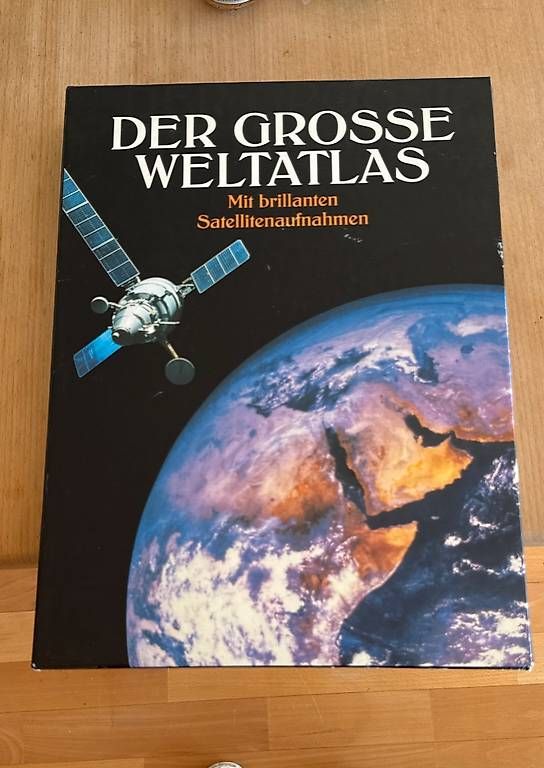 Libri: Der grosse Weltatlas – Usato da Bern venduto da fab_tx65