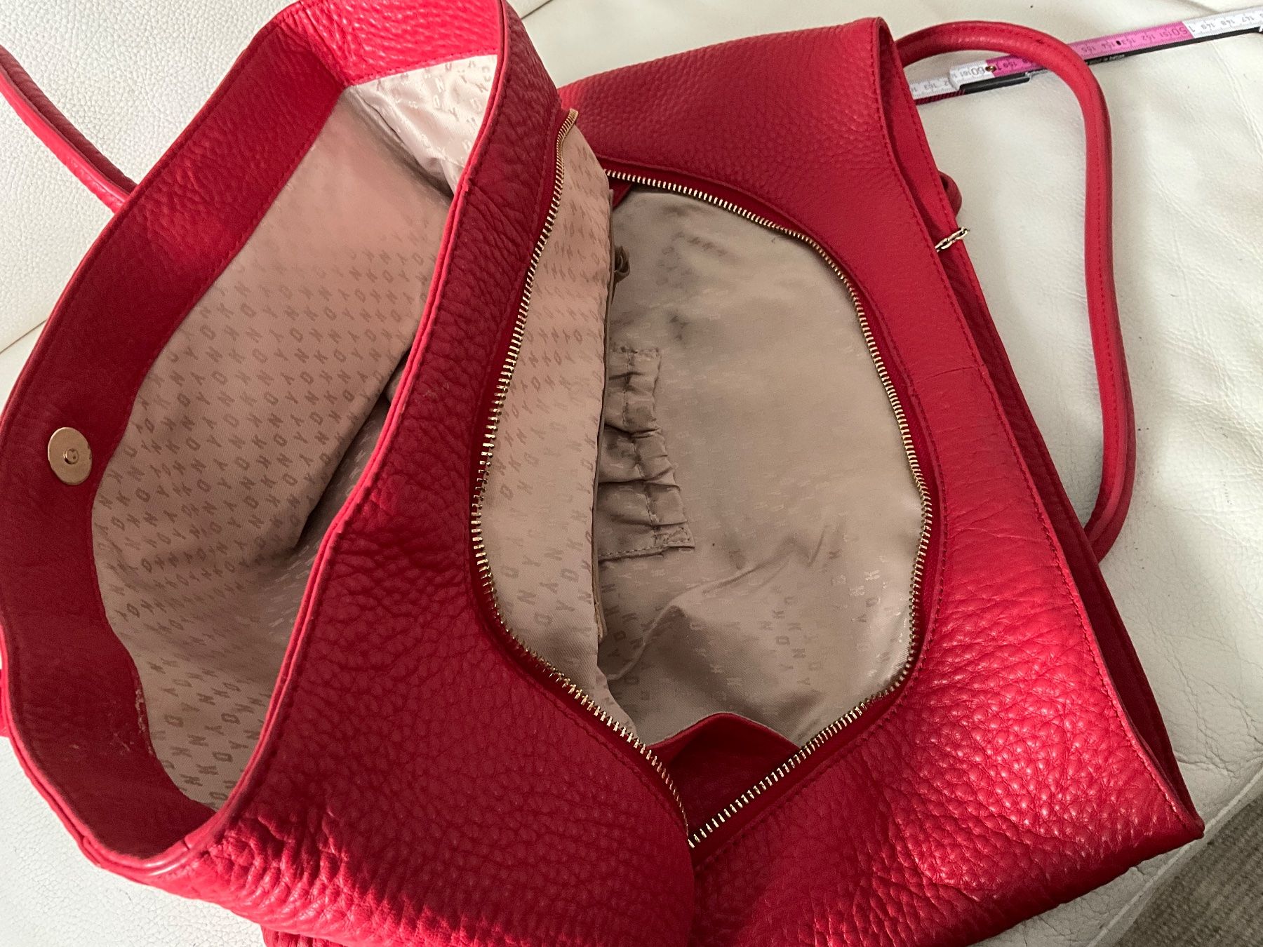 DKNY Taschen für Damen: DKNY Tasche Leder rot – Neu (gemäss Beschreibung) aus Wettingen von Andres54 4