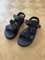 Suicoke Sandalen mit hoher Sohle - 40.5