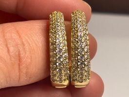 Boucles d'oreilles élégantes - brillants