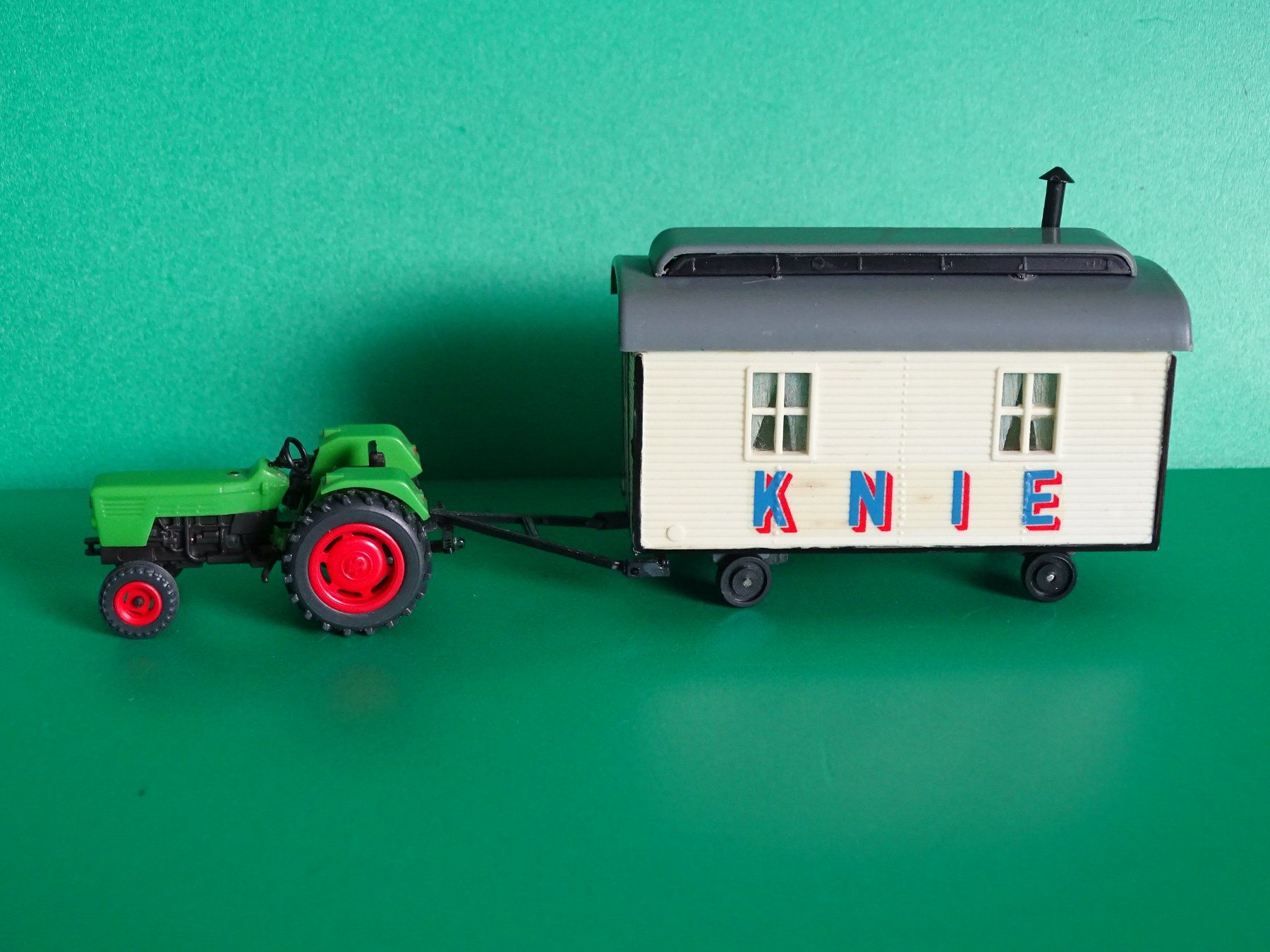 Preiser Modellini d'auto: Traktor mit Anhänger von Preiser 1/87 – Usato da Bretzwil venduto da Meex 2