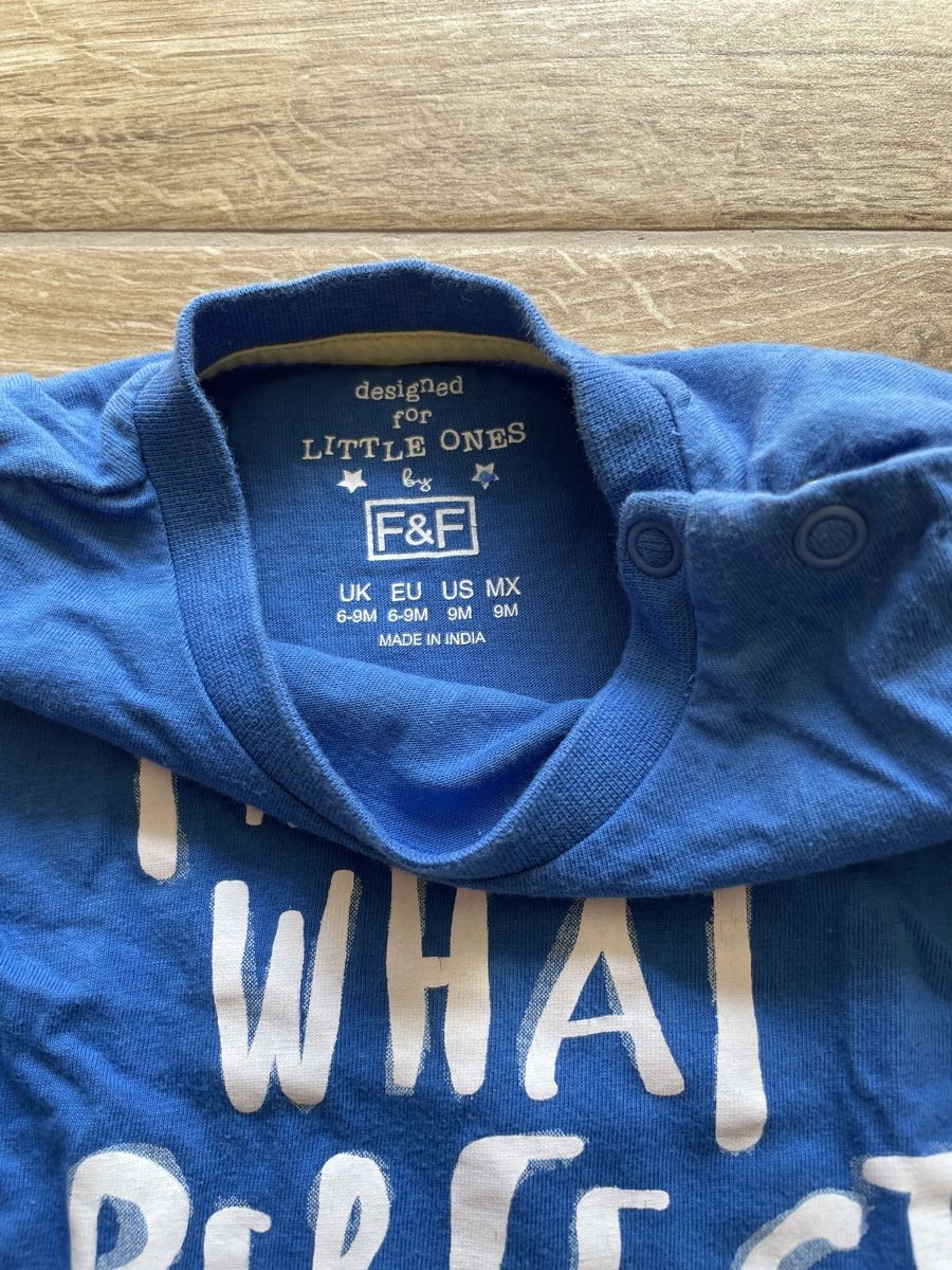 Camicie, T-shirt & Polo: Blaues T-Shirt, Gr. 6-9M – Usato da Winterthur venduto da NaNa24 1