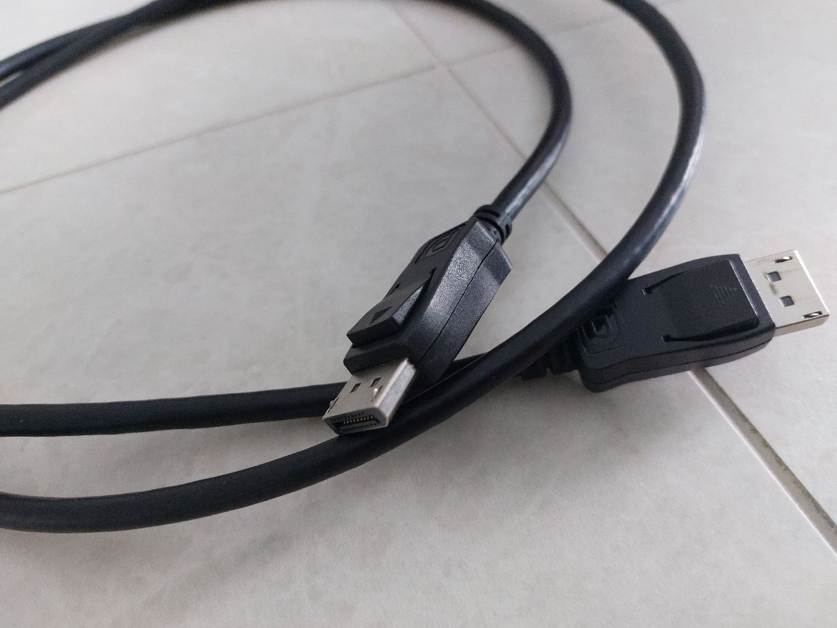 Kabel: hdmi – Gebraucht aus Studen BE von DGK_swiss 2