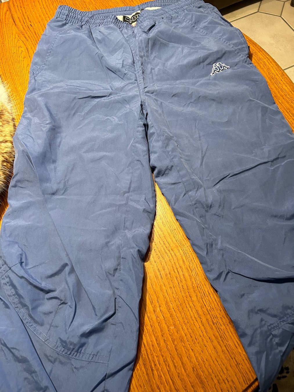 Pantaloni: Pantalon de jogging fille Kappa – Usato da Montsevelier venduto da Batson