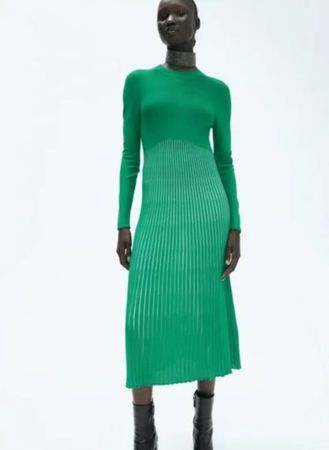 ZARA - PLEATED KNIT MIDI DRESS