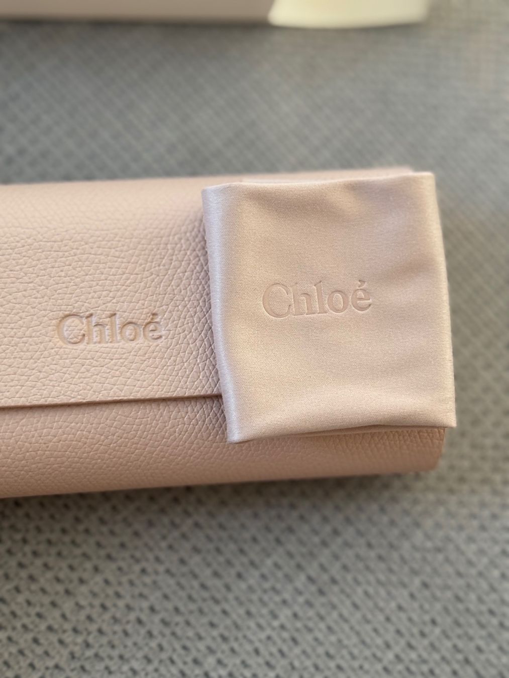 Chloé Altro in  Abbigliamento & Accessori: Chloé Brillenetui neu – Nuovo e nell'imballaggio originale da Montagnola venduto da Vol24 1