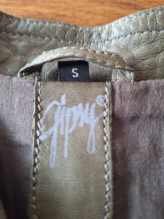 Jacken: Lederjacke Damen Gr. S Gipsy – Gebraucht aus Naters von Pluto2025 2