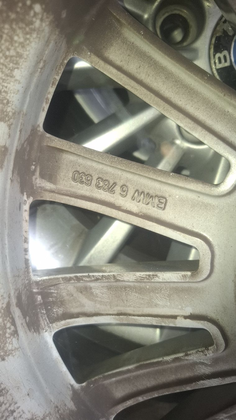 Pneus & Kompletträder: BMW 17 Zoll Winterräder – Gebraucht aus Döttingen von GCSCupertino 5