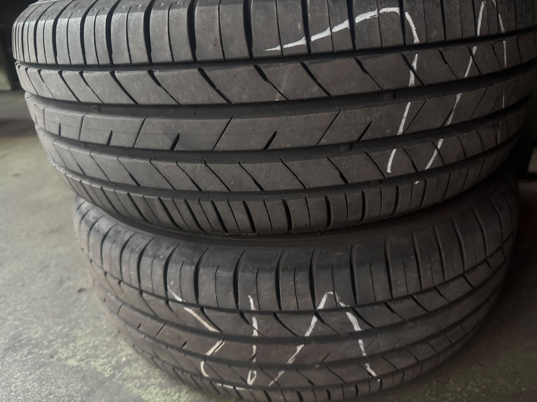 Kumho Pneus & Roues: 195/55R15 – D'occasion à Widen par Dinero02