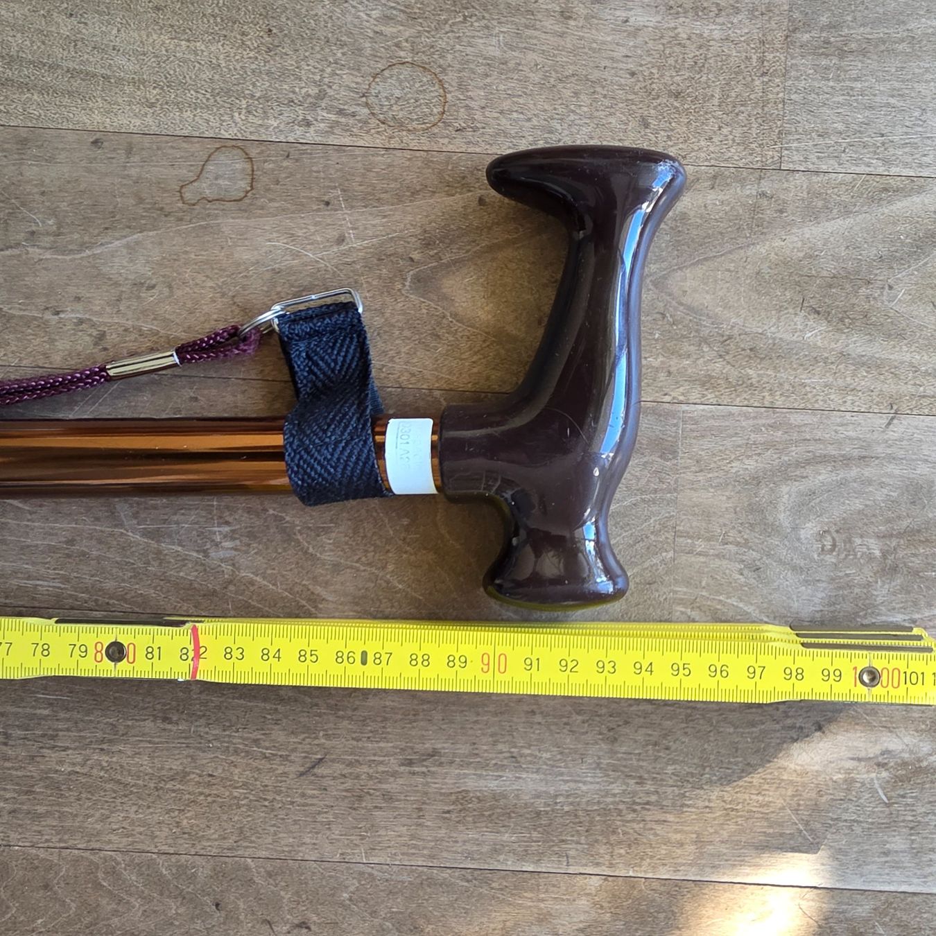 Gehhilfen: Gehhilfe Stock – Gebraucht aus Luzern von Cado_12 1