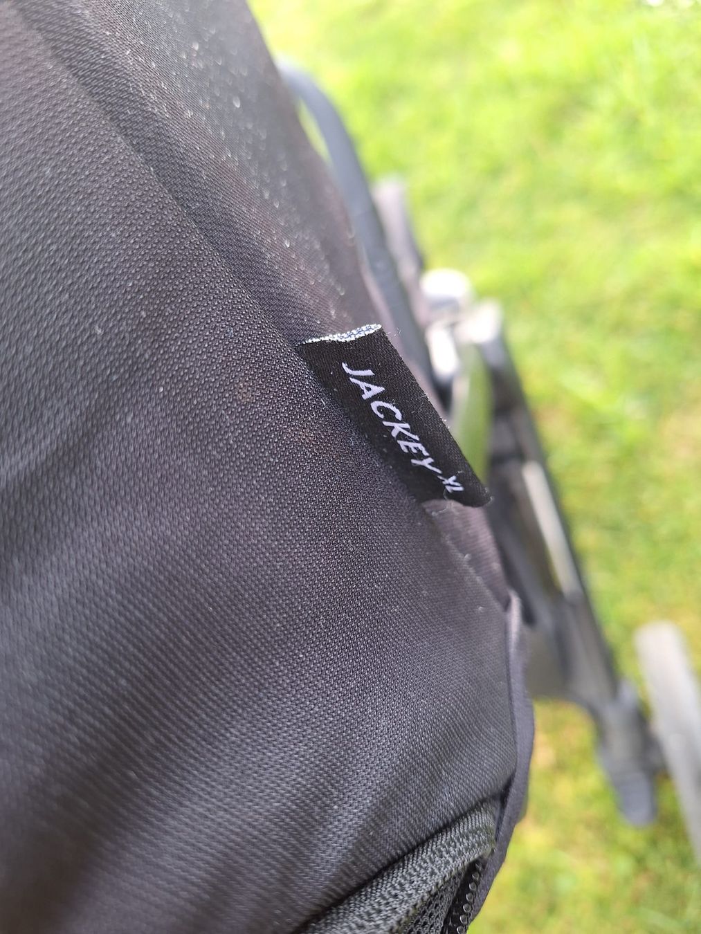 Easywalker Carrozzine: Easywalker Jackey 2 XL Buggy - Schwarz! – Usato da Worben venduto da Quest 4