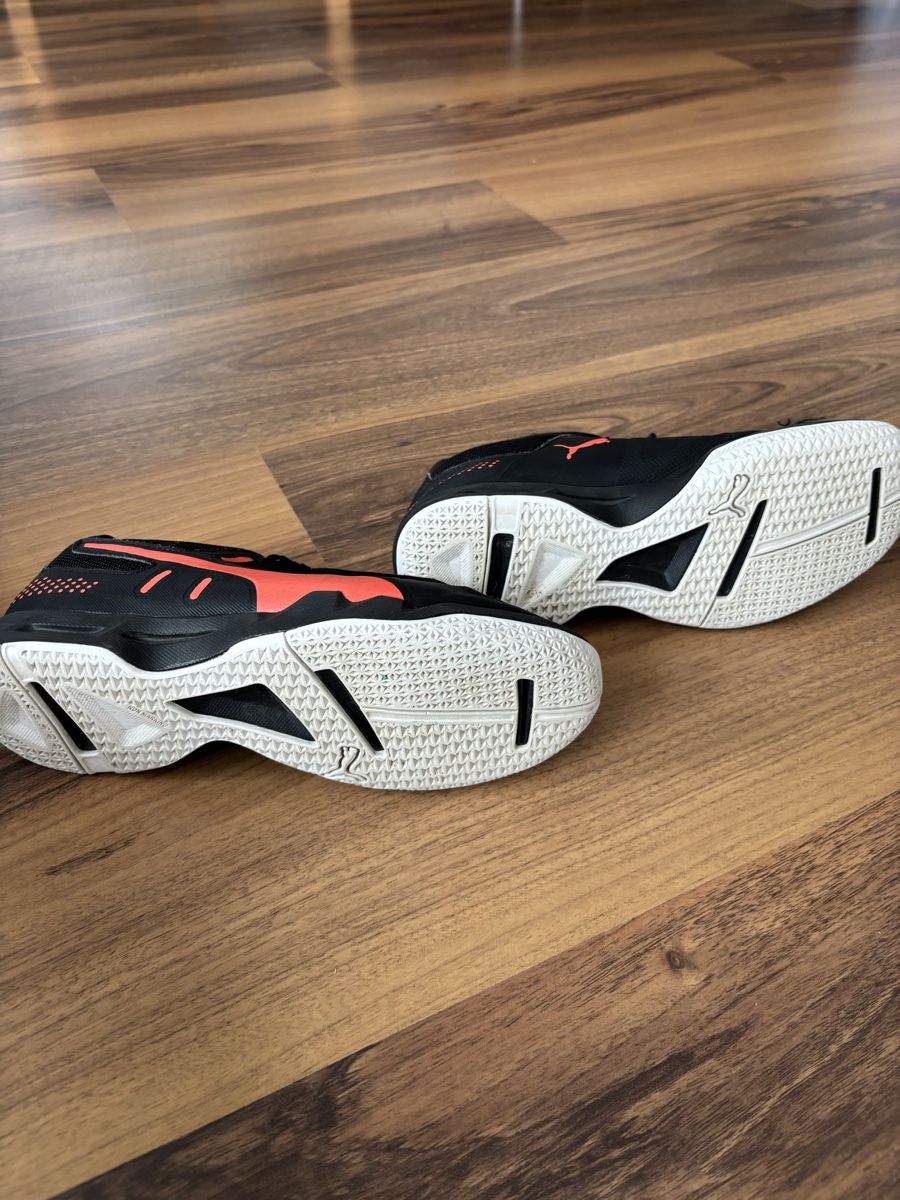 Puma Herrenschuhe: Puma Indoor Turnschuh Gr.38.5 – Gebraucht aus Büsserach von Zimtstaernli19 1