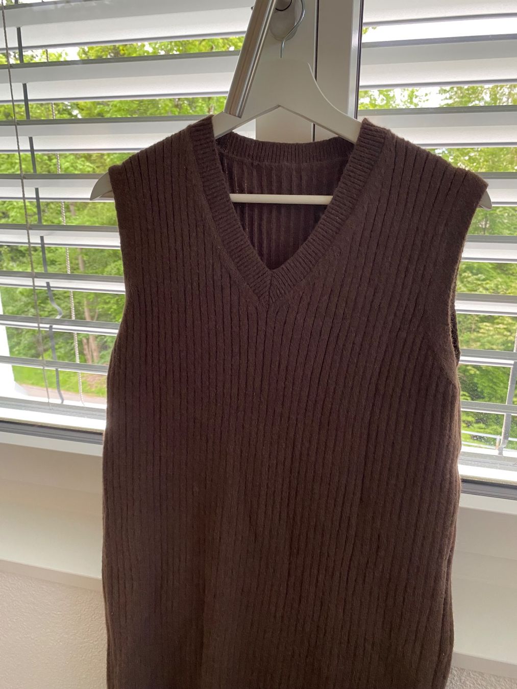 Vestiti: Braunes Strickkleid, Grösse S – Nuovo (secondo la descrizione) da Edlibach venduto da leo_ftr7 2
