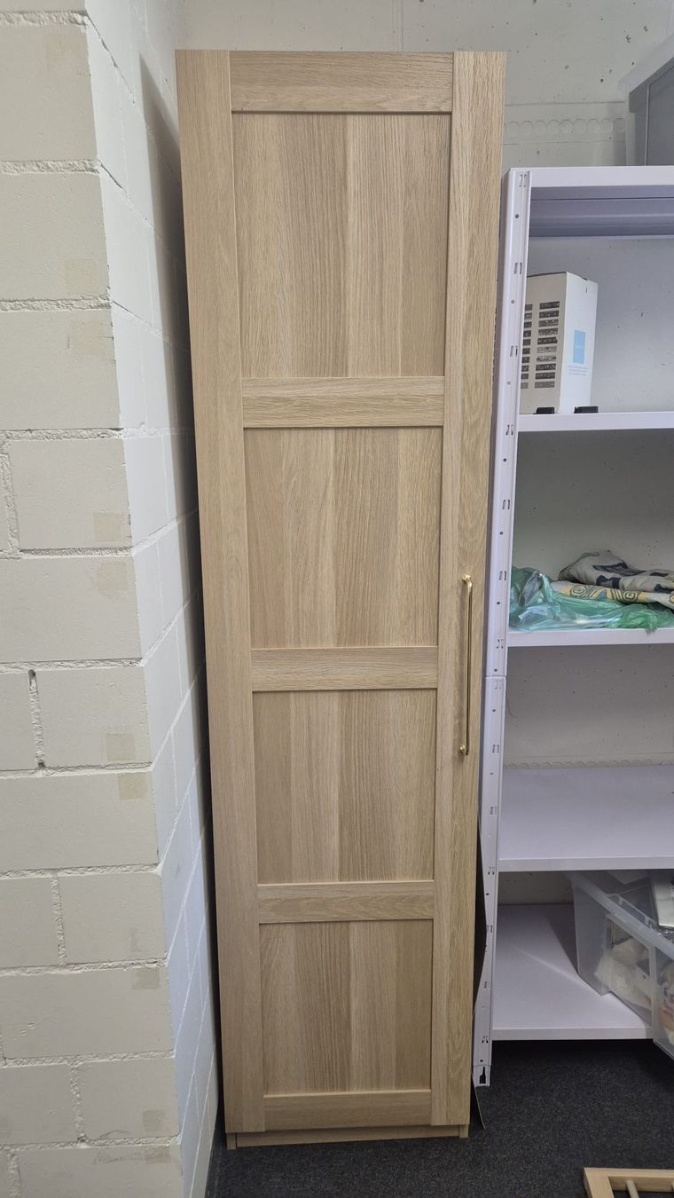 Ikea Armadi: Ikea pax 201x50x60 used – Usato da Brüttisellen venduto da Camcha