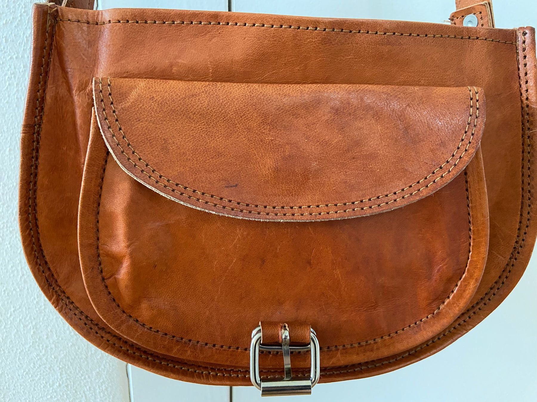 Taschen für Damen: Gusti Ledertasche – Gebraucht aus Murten von emma7007 2