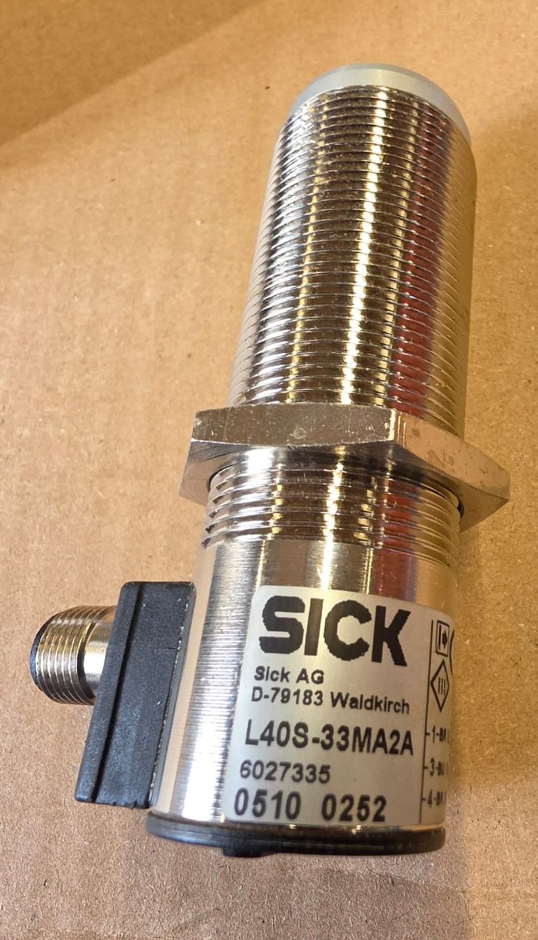 Componenti elettronici: * NEU SICK L40S-33MA2A * – Nuovo e nell'imballaggio originale da Fraubrunnen venduto da wol_ql9p 3