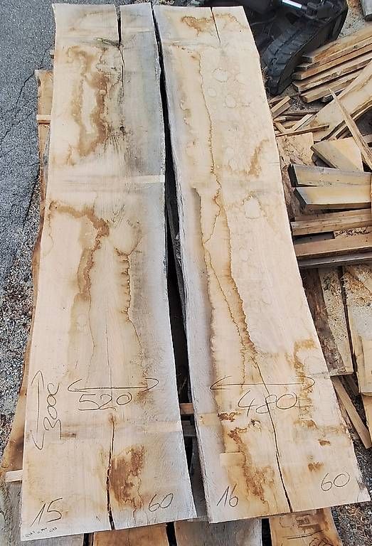Articoli in legno: Eichenbretter 60mm / 3m / 6 Stück / Lufttrocken – Usato da Waldkirch venduto da bauprofi87