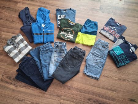 Jungen Bekleidungsset diverse Marken Grösse 134-140