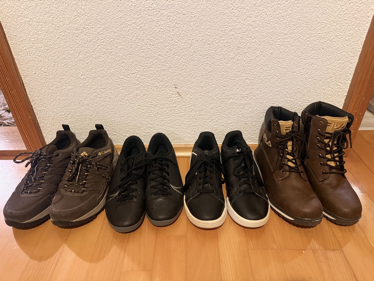 Scarpe per ragazzi: 5x Paket Junge Schuhen 40-40.5 – Nuovo (secondo la descrizione) da Amlikon-Bissegg venduto da Rose_Rose