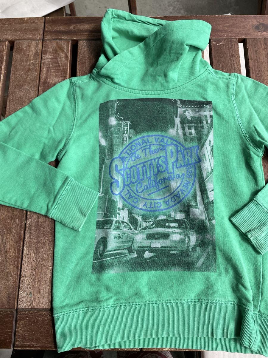 We Pullover & Sweatshirts: WE Sweatshirt grün Gr. 134/140 – Gebraucht aus Bern von brup 3