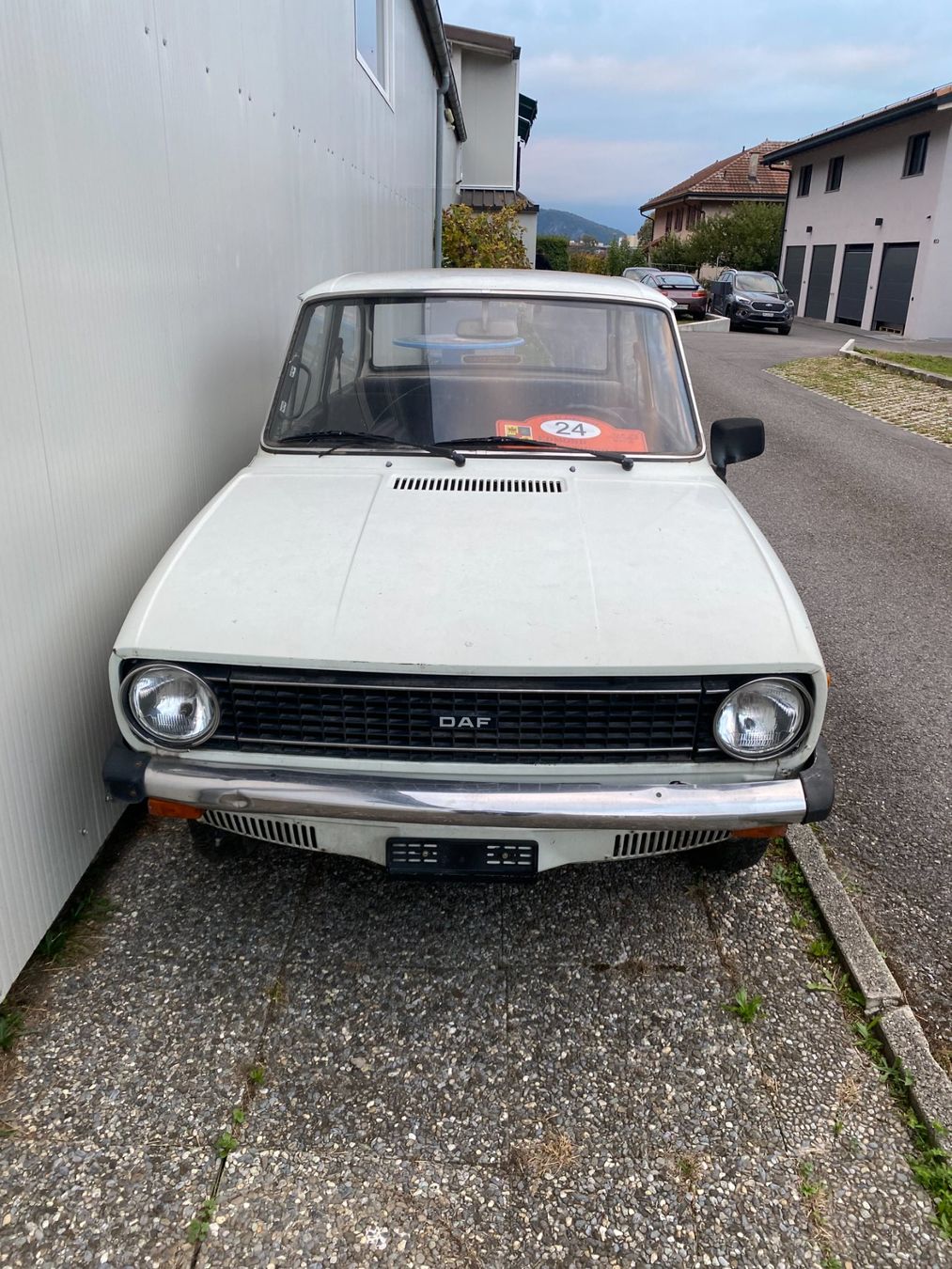 Automobili: DAF 66 à donnerou au plus offrant – Difettoso da Yvorne venduto da Sfloriano