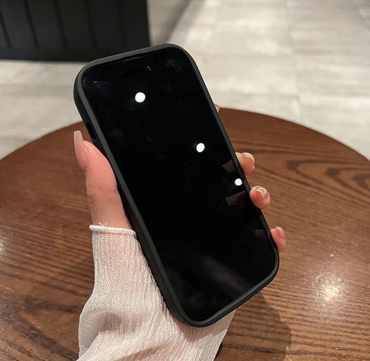 Cover & Protezioni schermo: iPhone 15 Pro Max Case Black – Nuovo e nell'imballaggio originale da Zürich venduto da swiss.tech 1