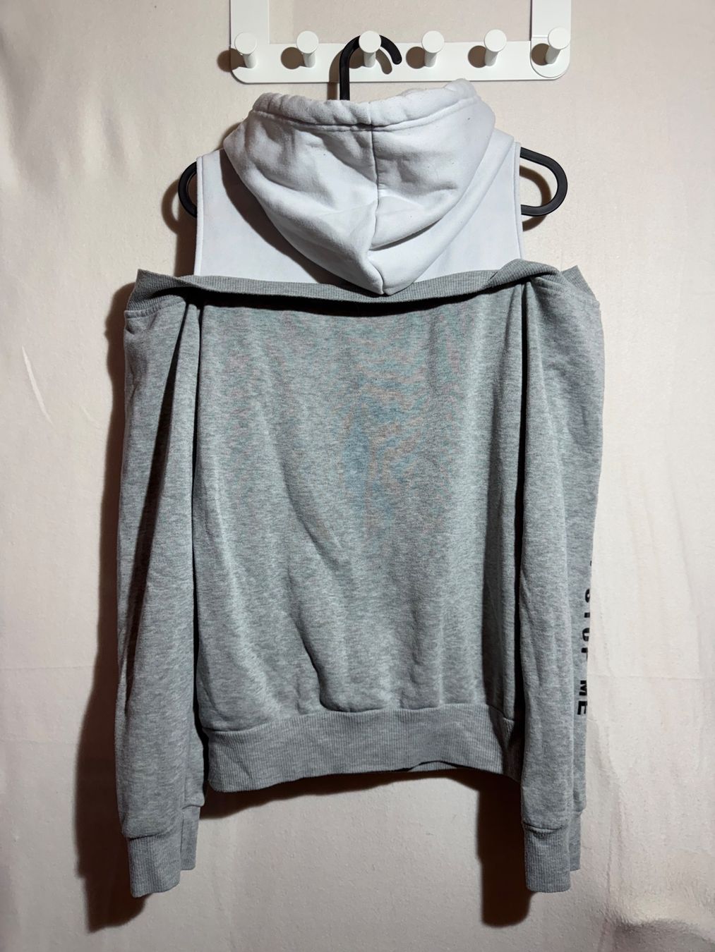 Pullover & Sweatshirts: Kapuzenpullover Hoodie Gr. M – Gebraucht aus Grosswangen von SALE_SALE_SALE 4