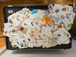 Briefmarken Schweiz mit Postwerbeflaggen