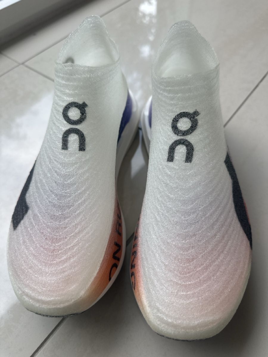 Scarpe da uomo: On Running 44,5 – Nuovo (secondo la descrizione) da Bülach venduto da Amil1 1