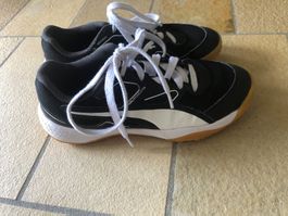 PUMA TURNSCHUHE 35