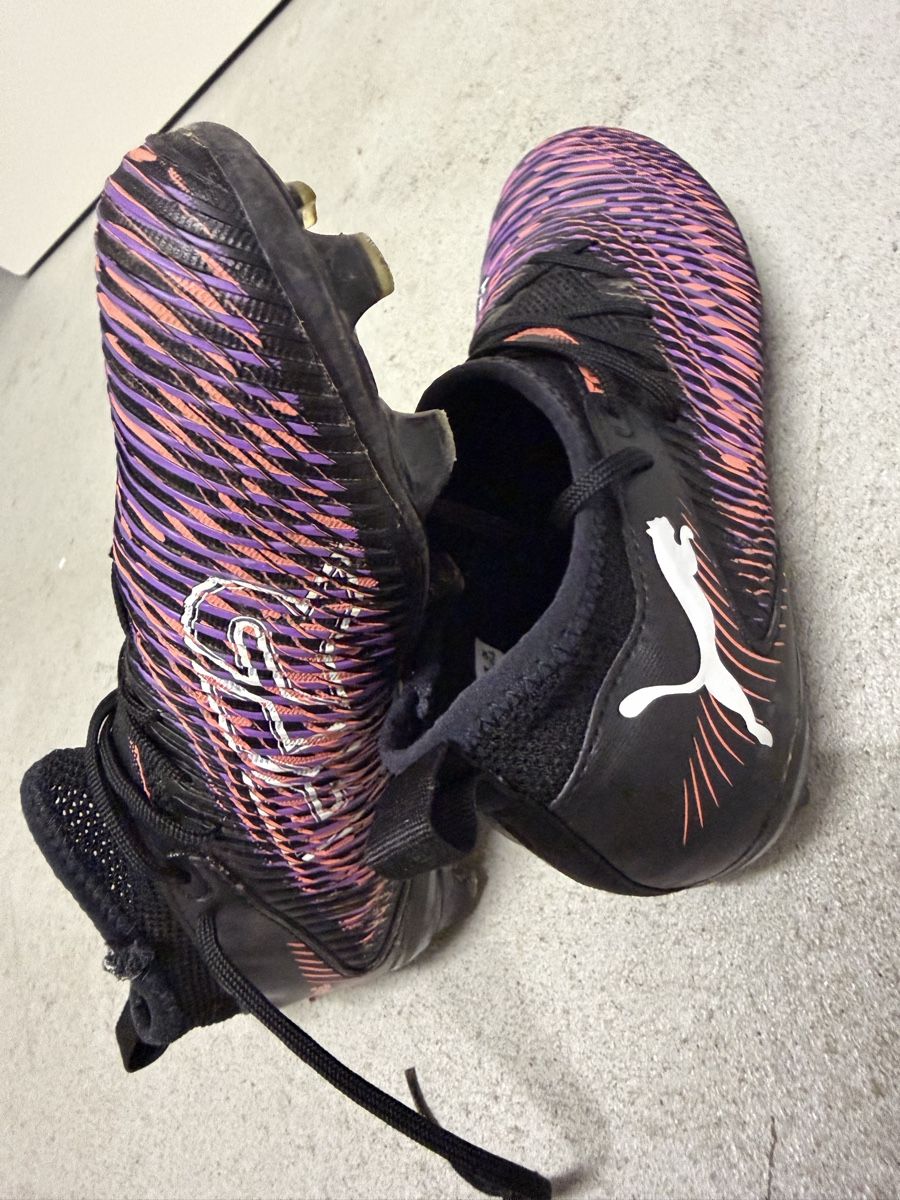 Puma Herrenschuhe: Fußballschuhe – Gebraucht aus Niederwangen BE von KBL85 2