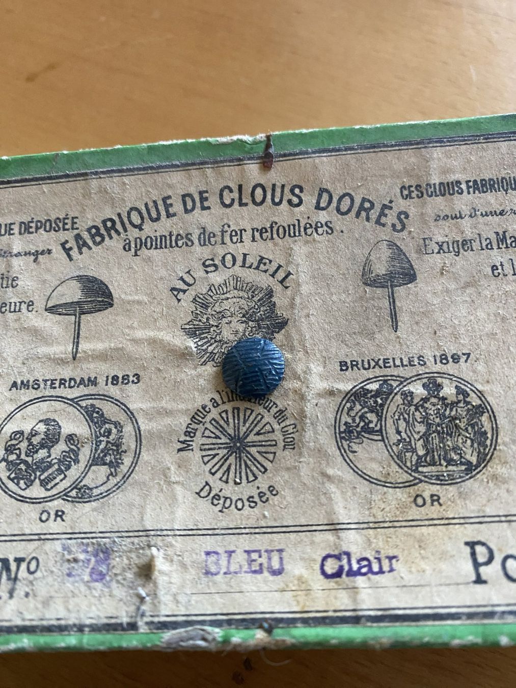 Tutti gli attrezzi: Alte Polsternägel – Usato da Sachseln venduto da basti1950 1