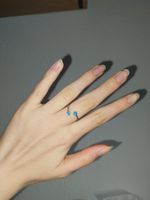 Offener Ring mit Türkis-Akzenten, verstellbar