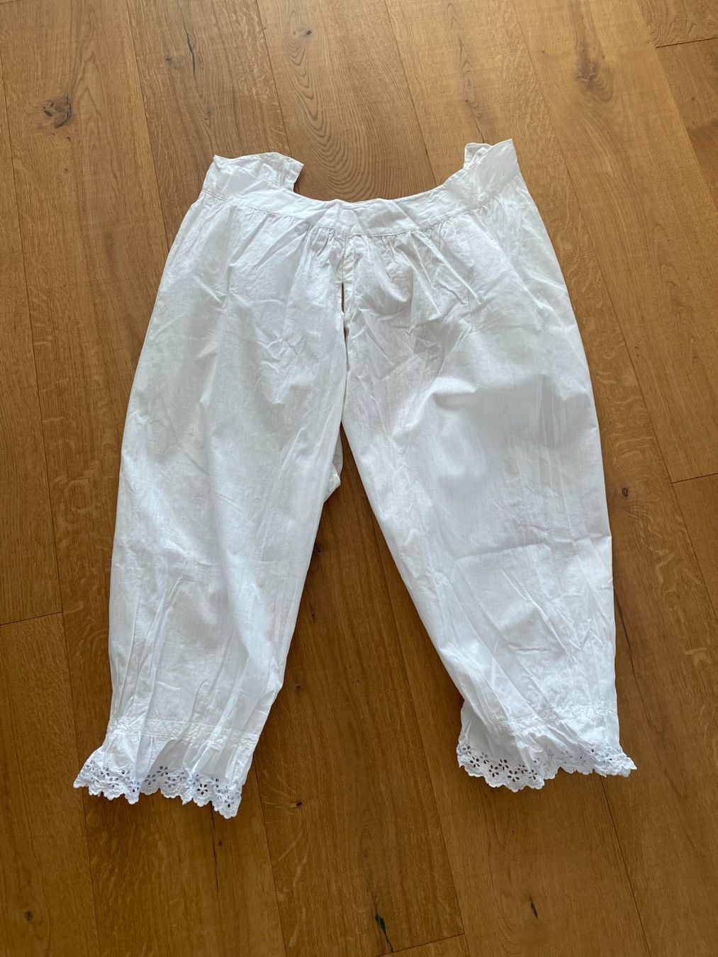 Hosen: Antike Spitzenhose - Pumphose – Gebraucht aus Gerolfingen von Regenbogen88