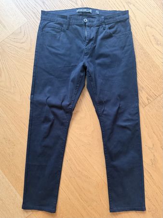 INDICODE Herren Jeans schwarz Straight Leg 33/30 Neuwertig