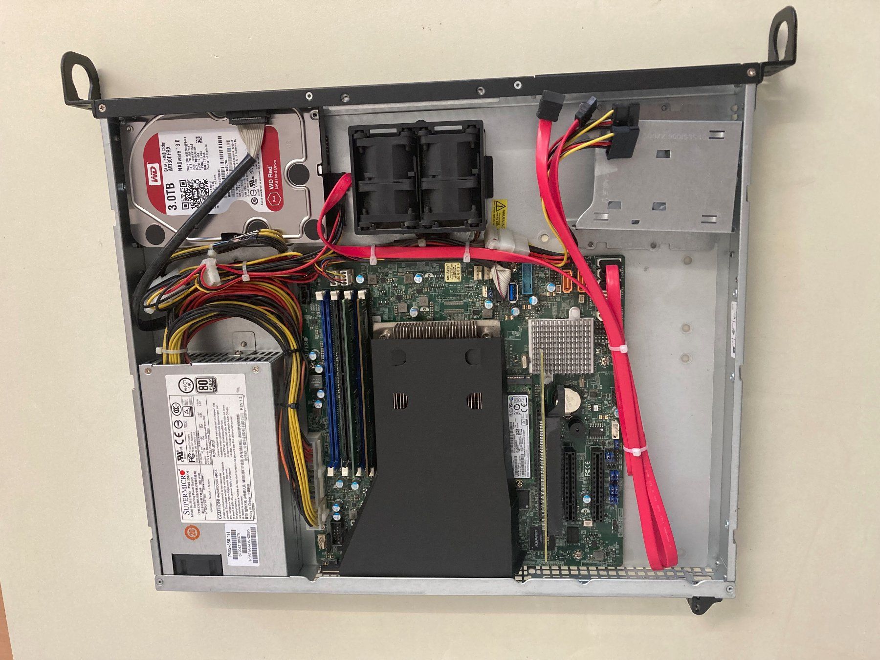 Supermicro Server: Supermicro Server – Gebraucht aus Willisau von aronet