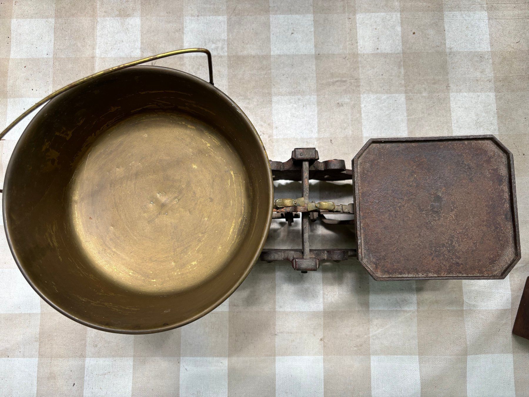 Bilance e pesi: Krämerwaage mit Gewichtsteinen – Usato da Winterthur venduto da urs_7m5w 4