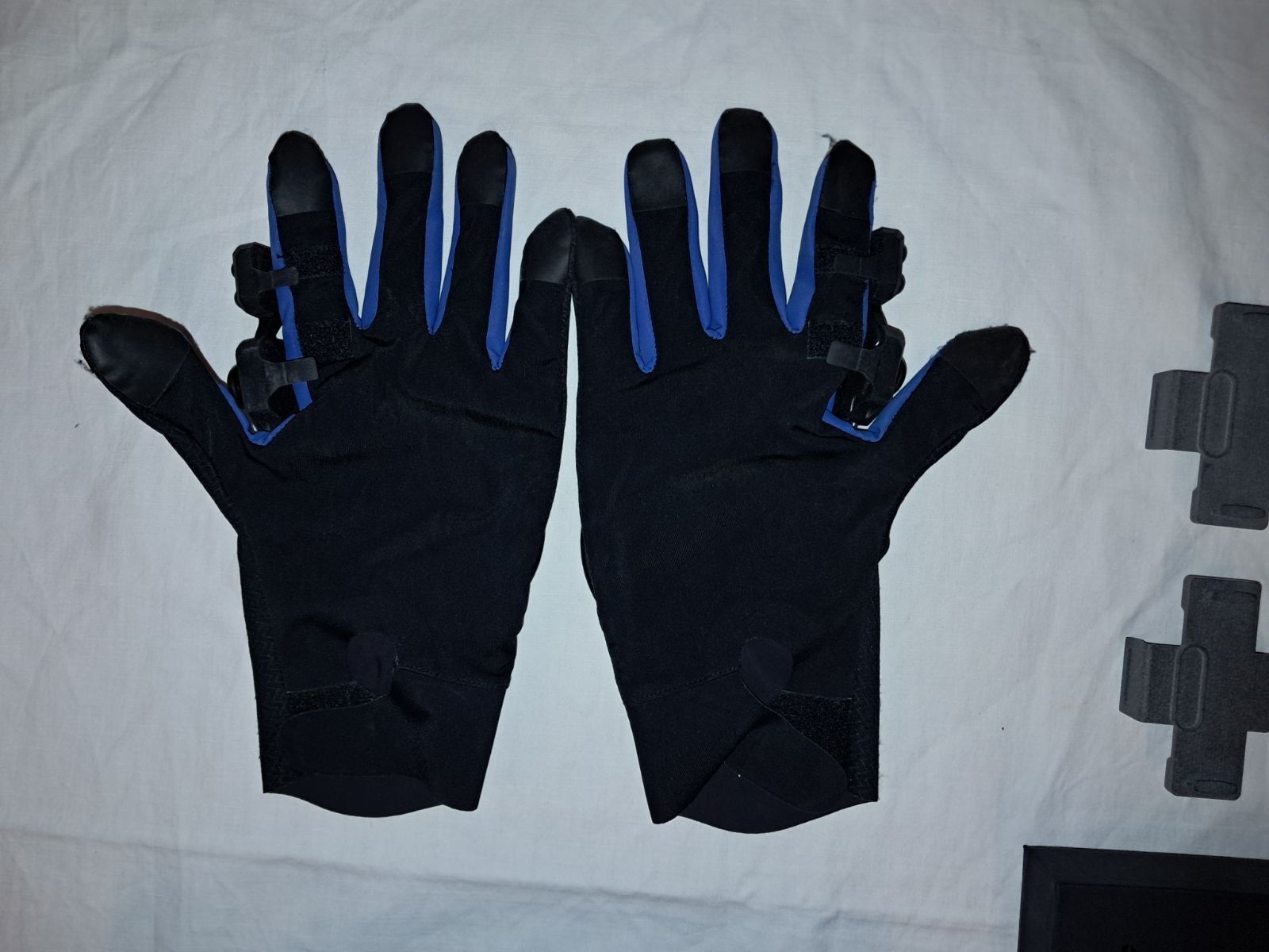 Casco VR: Udexreal UDCAP Virtual Reality Handschuhe für VR Chat uvm. – Usato da Netstal venduto da garudamarkus 2
