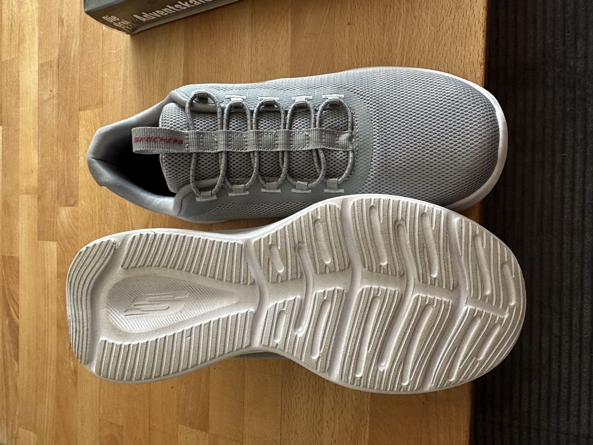 Skechers Herrenschuhe: Skechers – Neu (gemäss Beschreibung) aus Bülach von Getu5 1