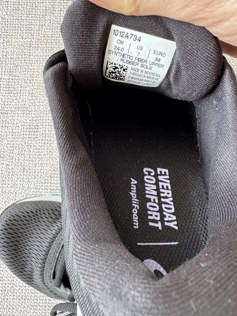 Asics Scarpe da donna: Sneakers ASICS – Usato da Zürich venduto da agi_j875 5