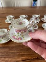 Komplette Sammlung aus den 90ern - Mini Monatstassen