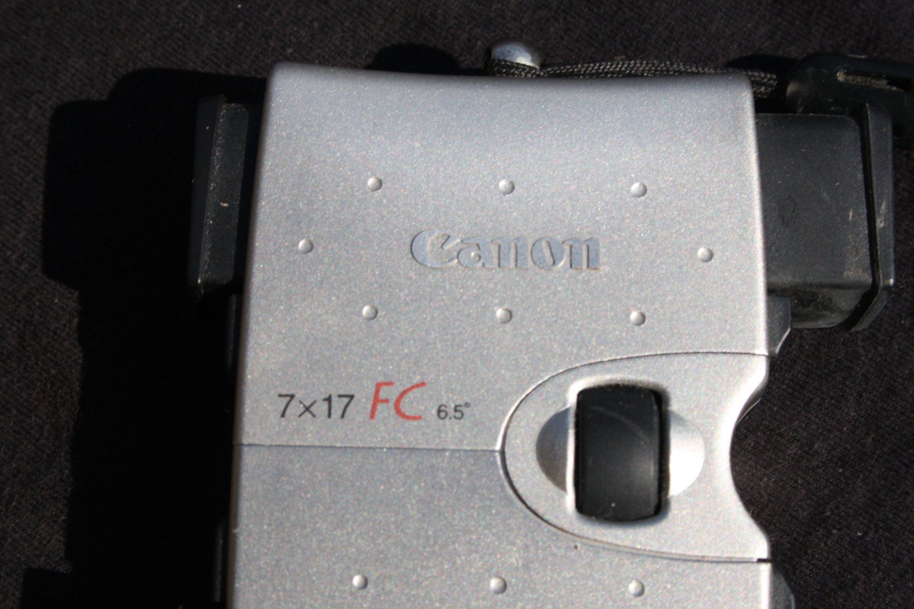 Canon Binocoli: CANON MINI FERNGLAS FELDSTECHER 7X17 – Usato da Wauwil venduto da Pneuedy 4
