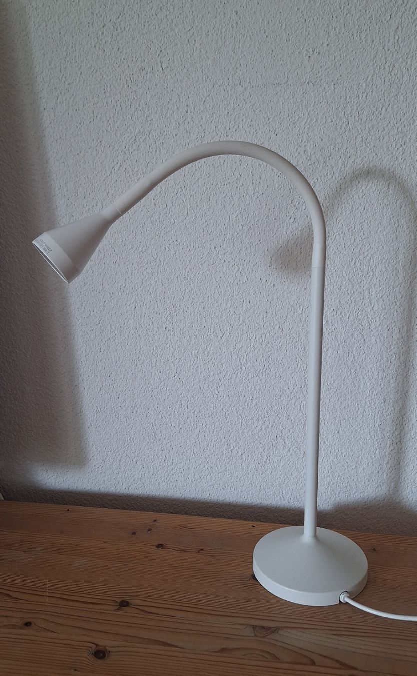 Lampade: Schreibtischlampe mit flexiblem Hals. – Usato da Bassersdorf venduto da Makeje58 1