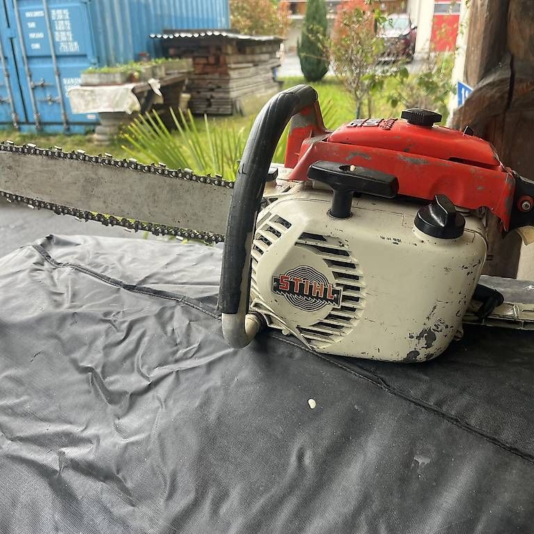 Stihl Seghe: Stihl 041 – Usato da Schiers venduto da Valzeina