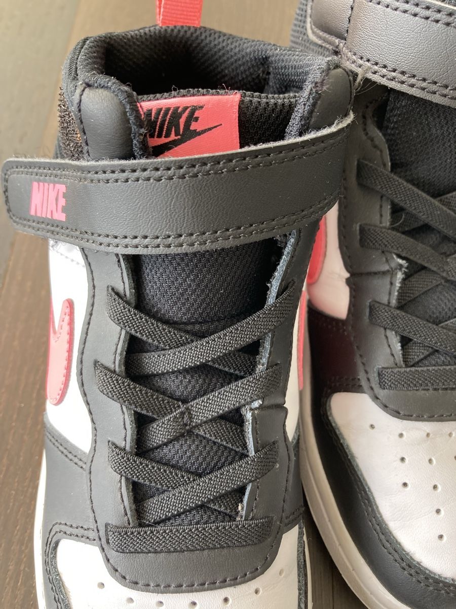 Chaussures filles: Nike Sneaker, Kinder – D'occasion à Wetzikon ZH par Geri73 5