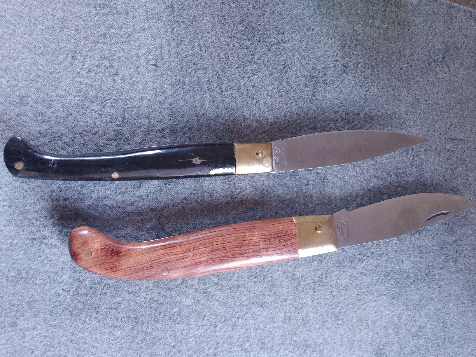 Accessori: 2 Pattada Messer fur sammler – Usato da Agno venduto da sam2608