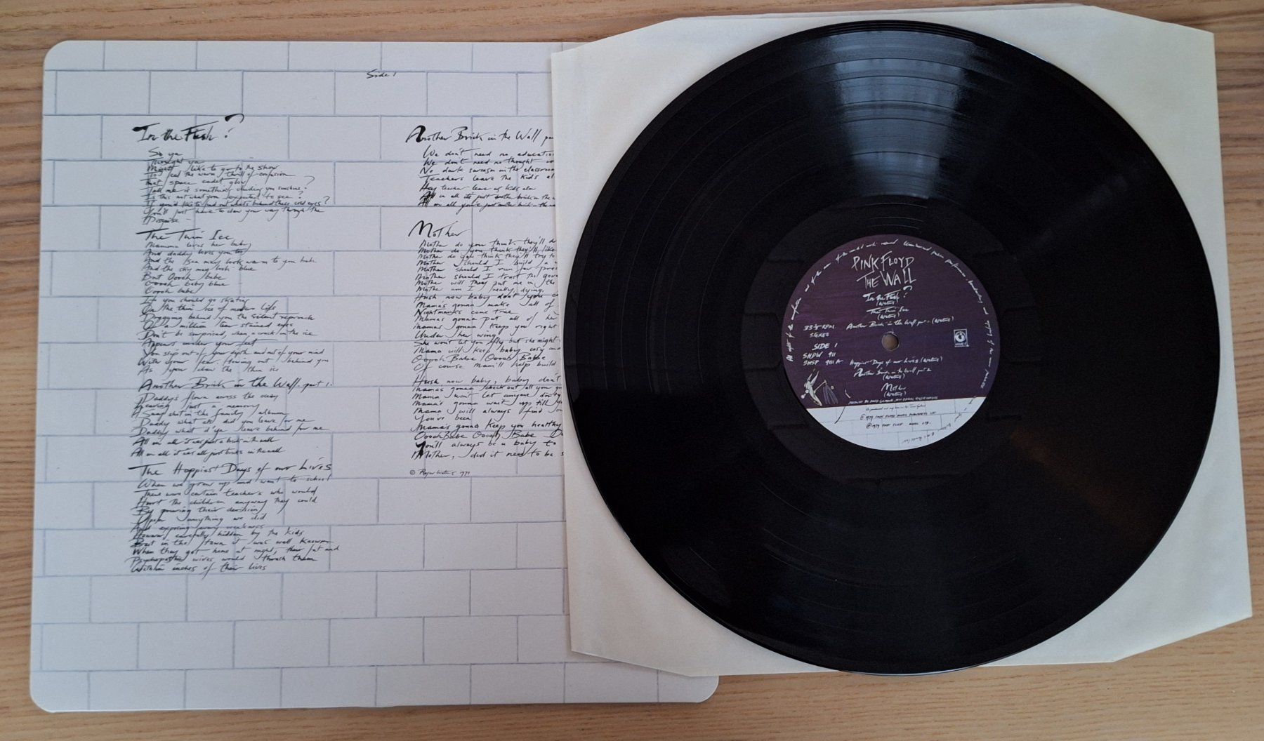 Dischi in vinile: Pink Floyd: LP The Wall Jg.2012 – Usato da Mühlethurnen venduto da Landhockeyelvis 4