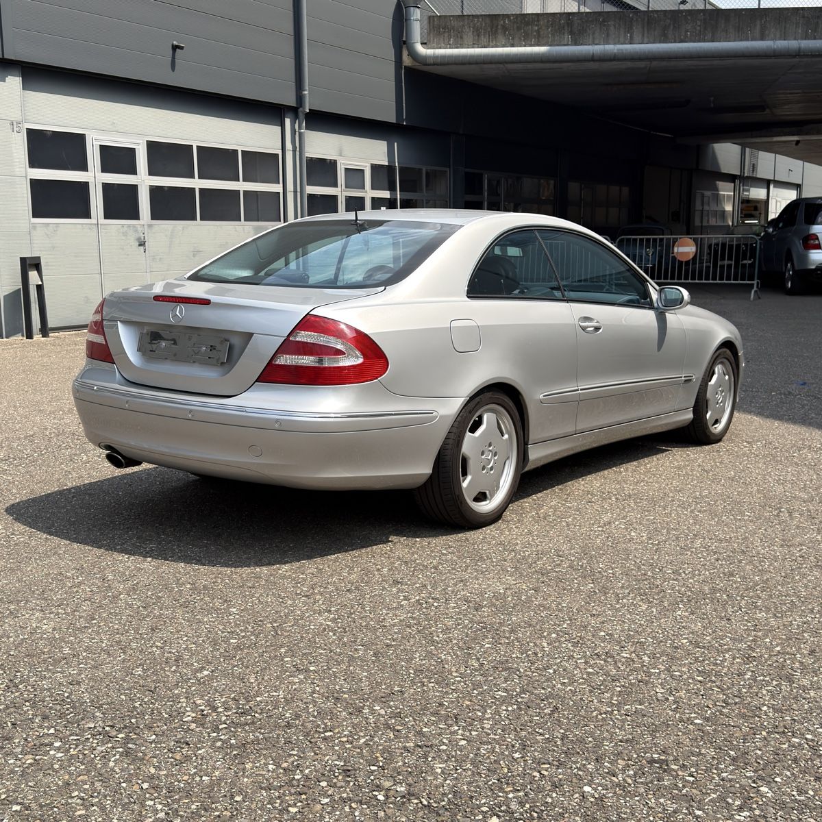 Mercedes-Benz Automobili: Mercedes-Benz CLK 320 – Usato da Biel-Benken venduto da mic_yd7n 3