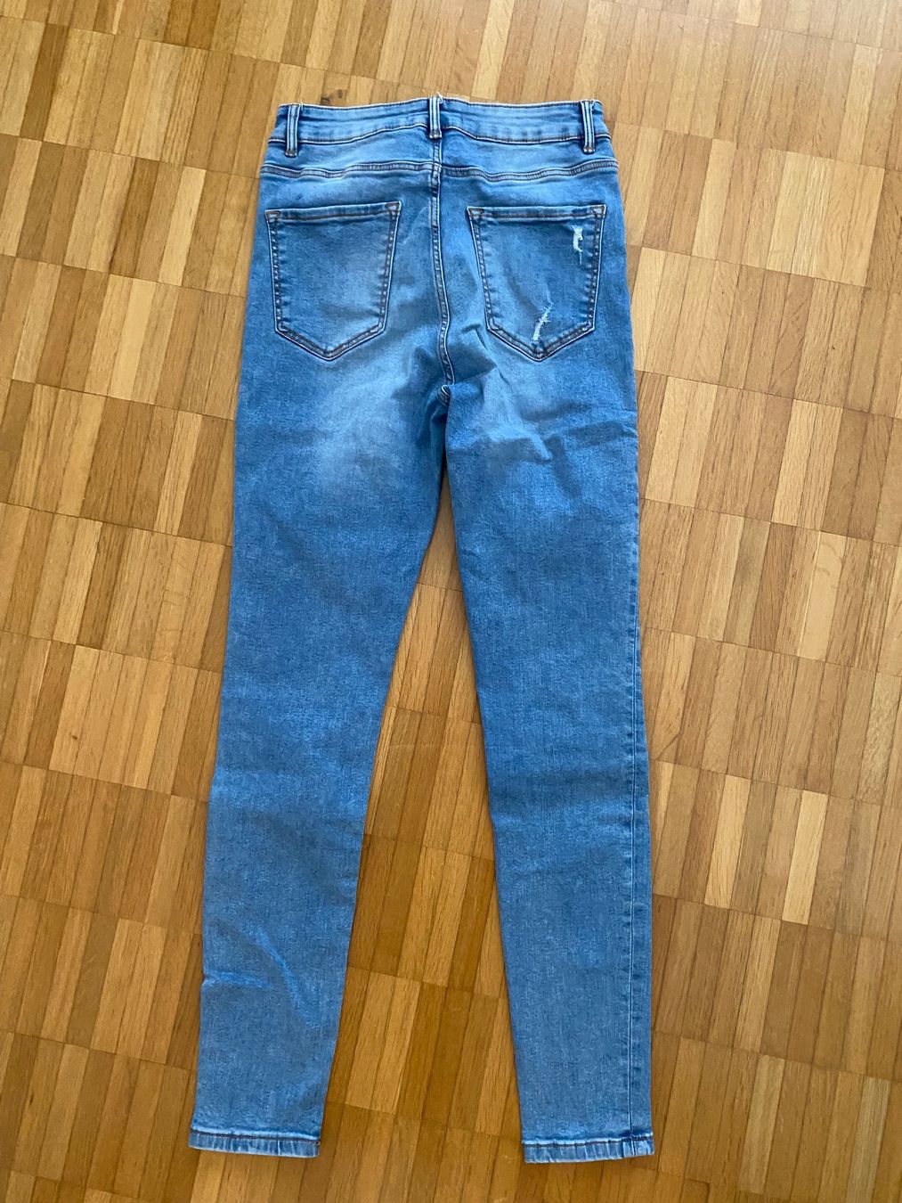 Hosen: Pantalon fille – Gebraucht aus Basel von OK2010 3