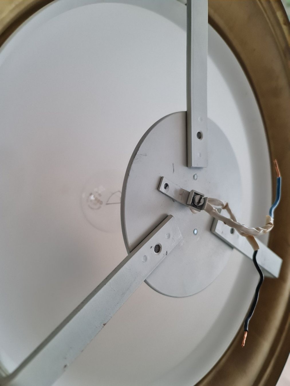 Lampadari & plafoniere: Deckenleuchte, gross, antik, Milchglas, Messing, klassisch – Usato da Thun venduto da Lieblingsblume 5
